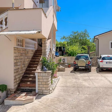 Toni Apartman Krk Town